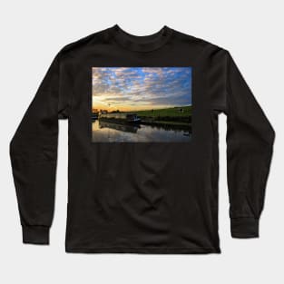 Narrowboat on the Oxford Canal Long Sleeve T-Shirt